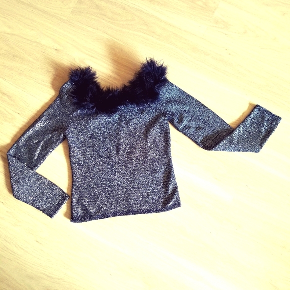 Party Black Silver Long Sleeve Blouse and Sexy Fuzzy Marabou Feather Trim Size L - Picture 2 of 5